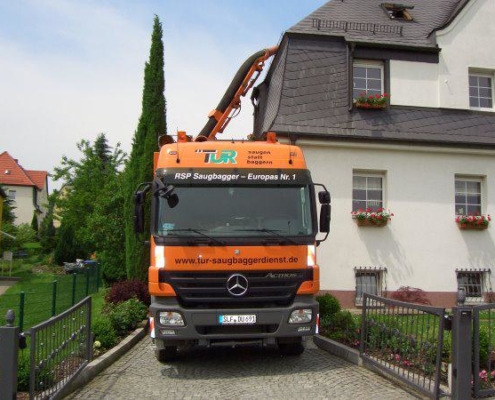 Referenz Altbausanierung - TUR Saugbaggerdienst GmbH Referenz Altbausanierung - TUR Saugbaggerdienst GmbH