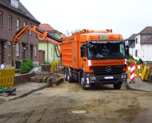 Referenz Innerstädtischer Tiefbau - TUR Saugbaggerdienst GmbH Referenz Innerstädtischer Tiefbau - TUR Saugbaggerdienst GmbH